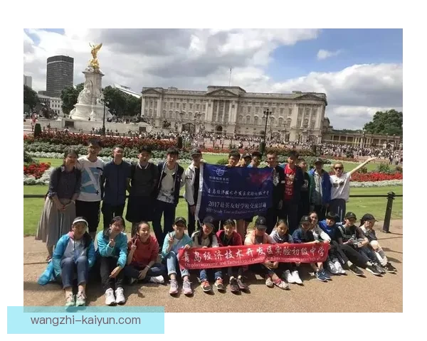 女王公园巡游者俱乐部：探索历史与自然交融的独特之旅